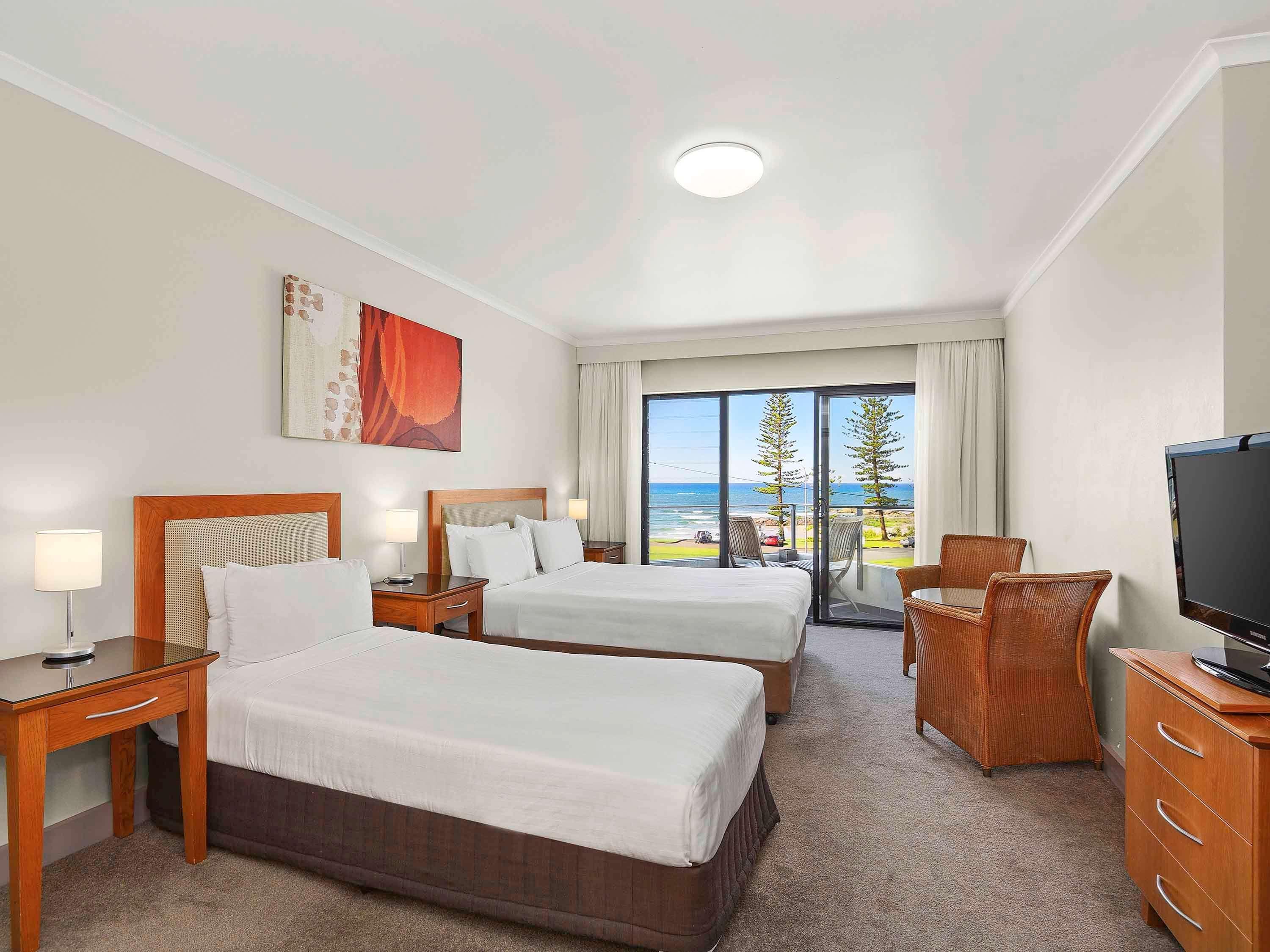 Отель Ibis Styles Порт-Маккуори Экстерьер фото