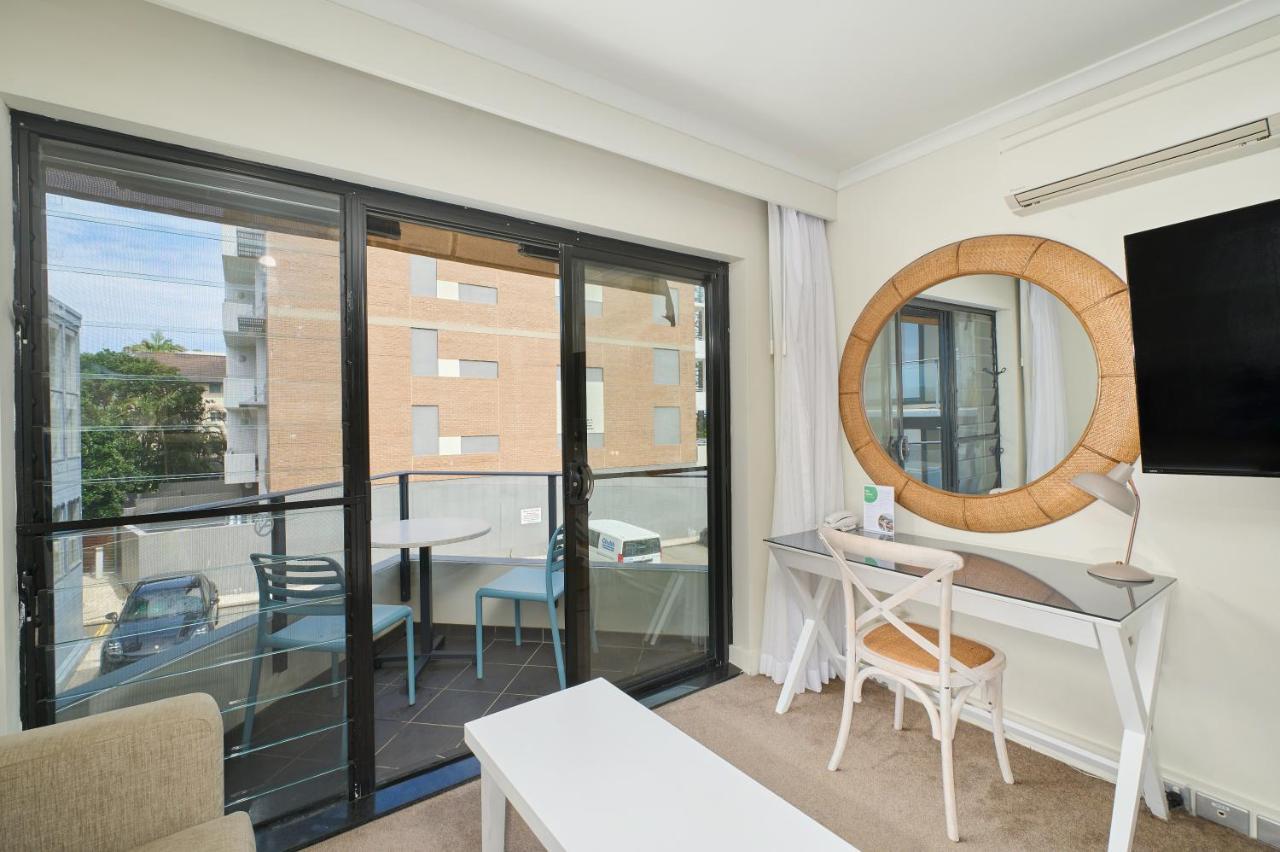 Отель Ibis Styles Порт-Маккуори Экстерьер фото