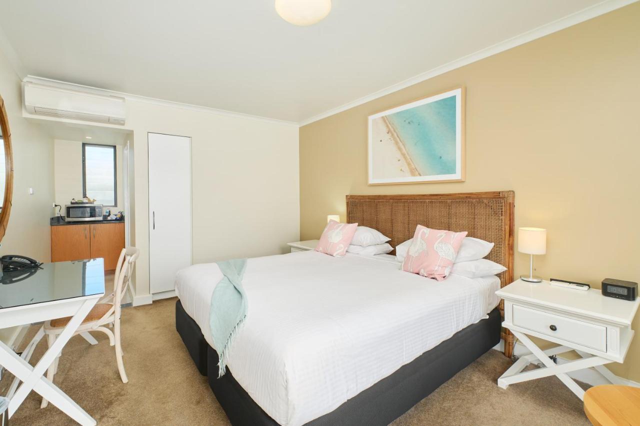 Отель Ibis Styles Порт-Маккуори Экстерьер фото